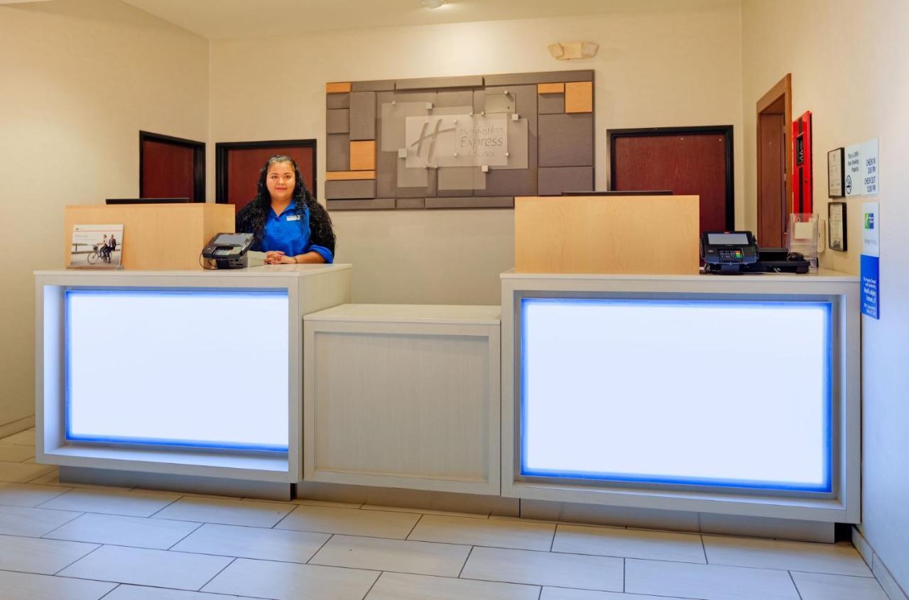 Holiday Inn Express Hotel & Suites Burleson - Fort Worth, An Ihg Hotel Bagian luar foto