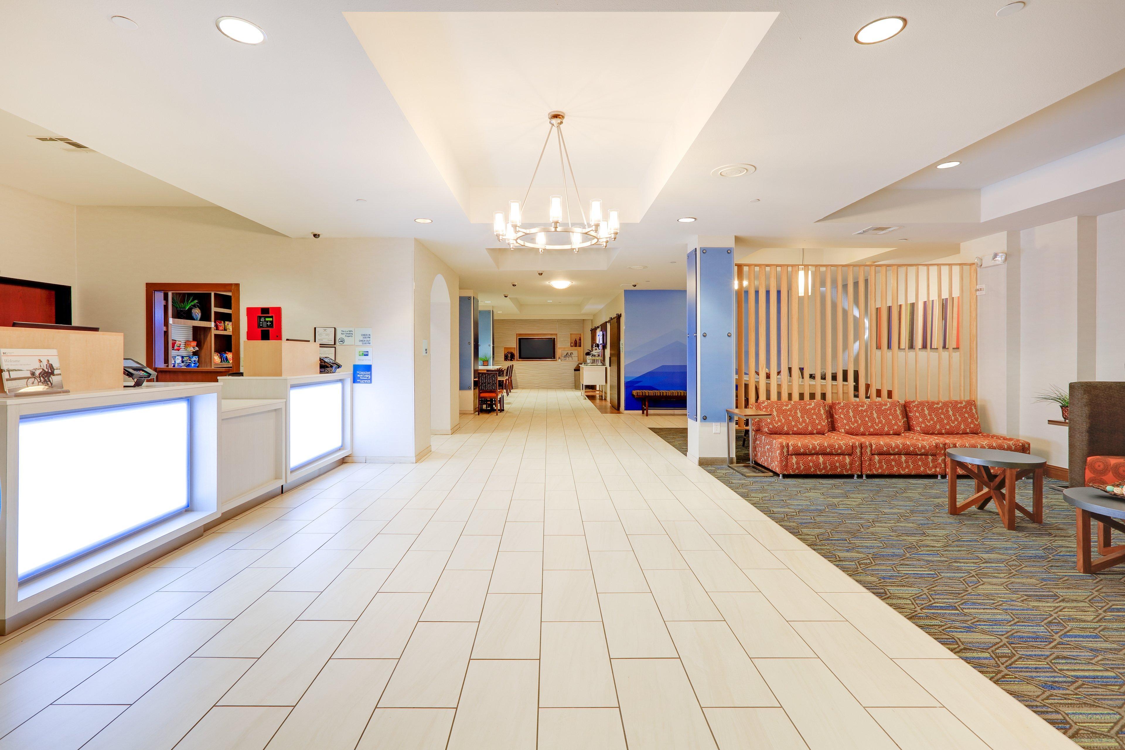 Holiday Inn Express Hotel & Suites Burleson - Fort Worth, An Ihg Hotel Bagian luar foto