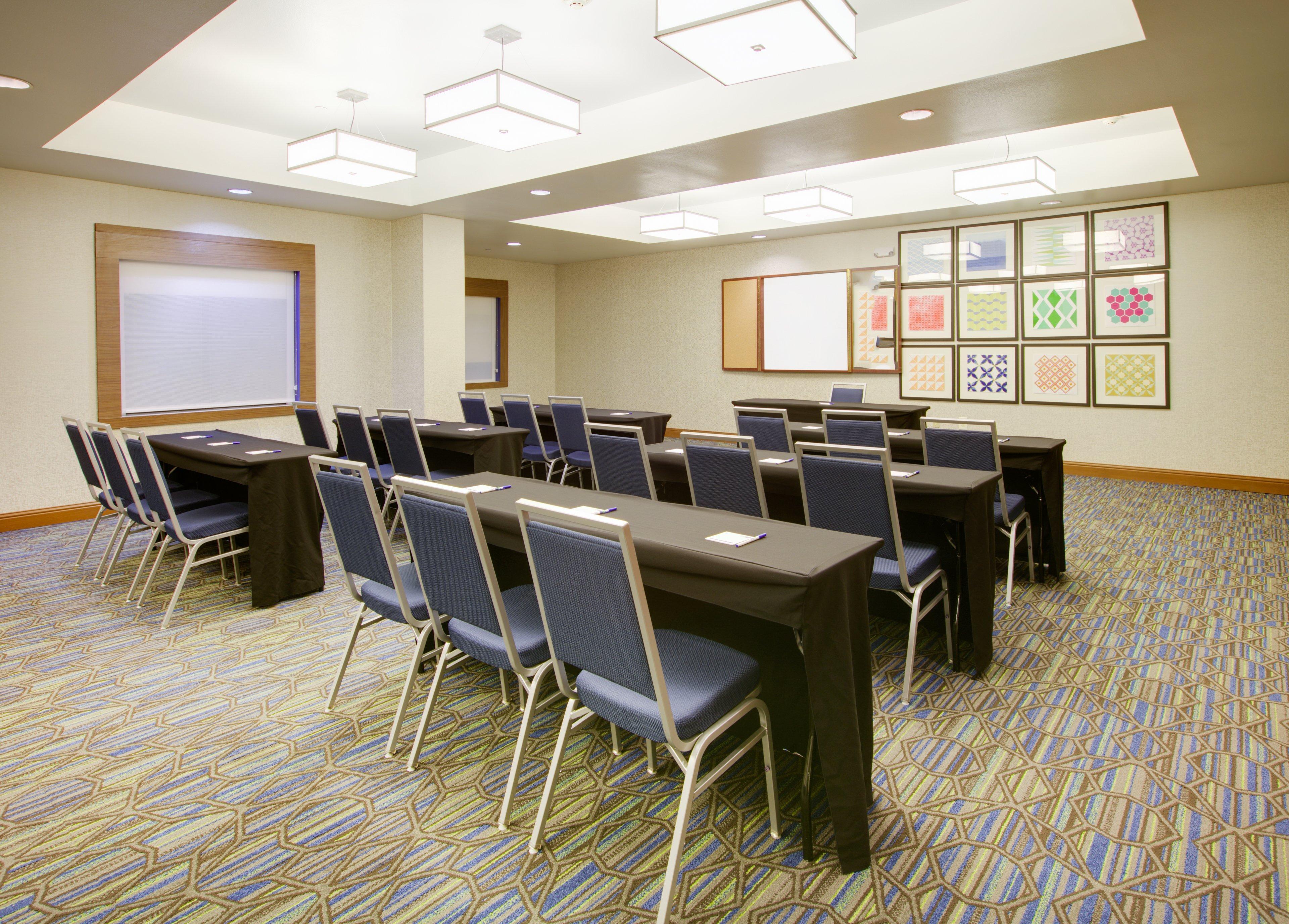 Holiday Inn Express Hotel & Suites Burleson - Fort Worth, An Ihg Hotel Bagian luar foto